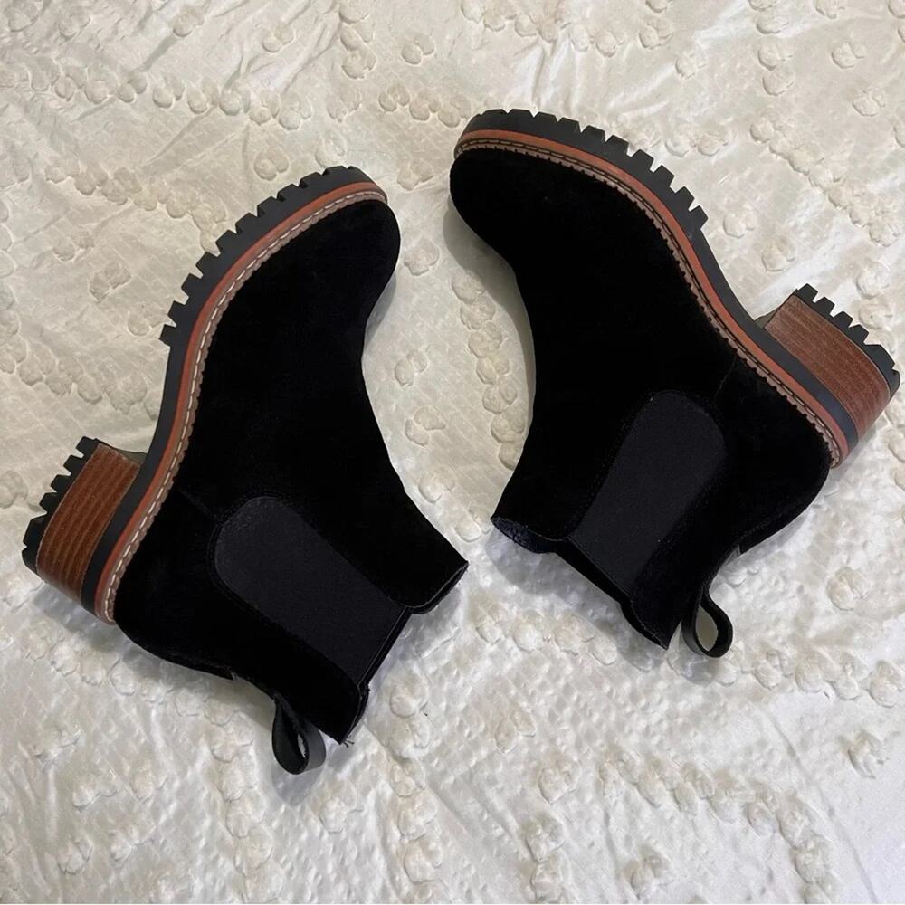 Bertuchi Black Suede Booties Size 39 - Picture 5 of 10